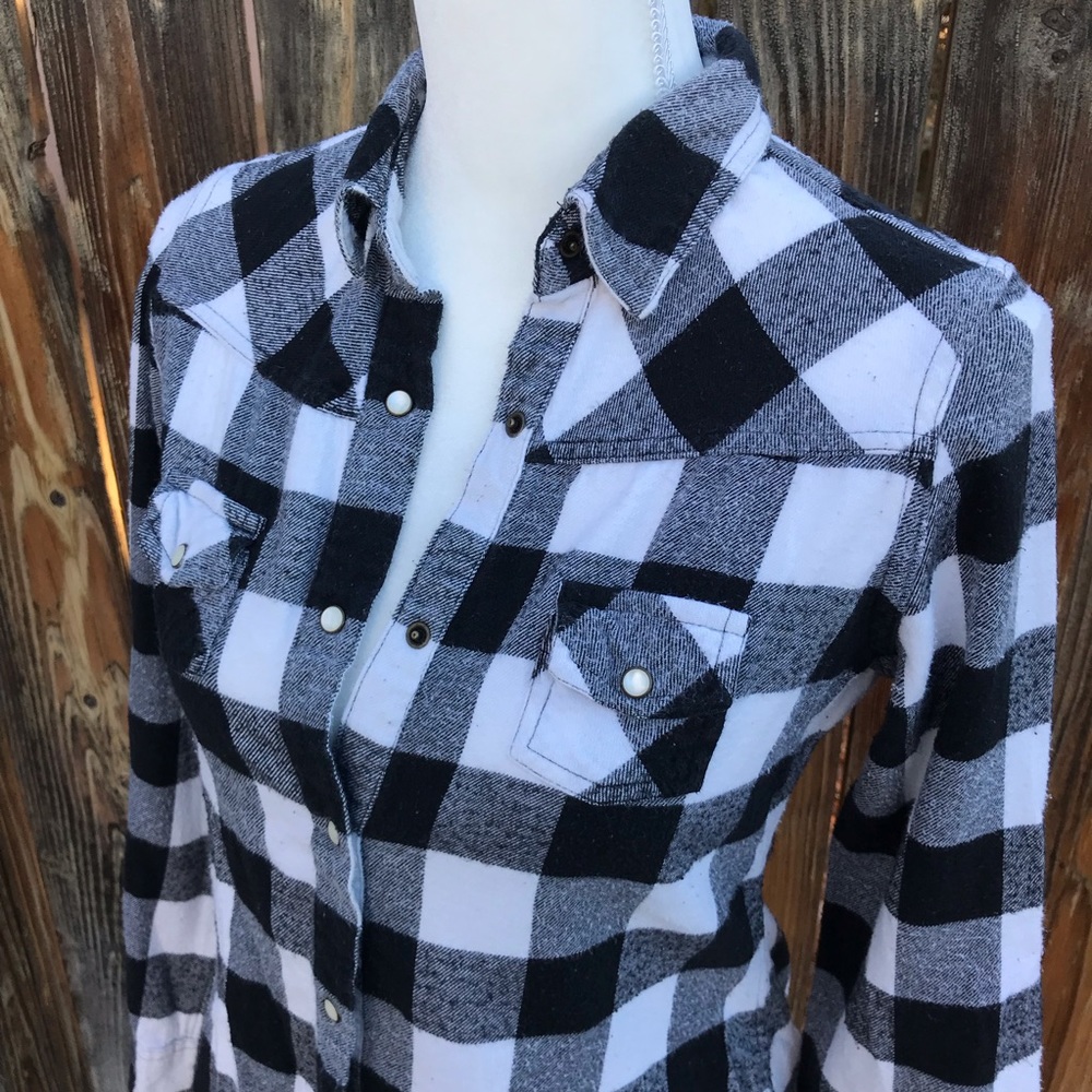 Black & White Buffalo Check Flannel Button Down